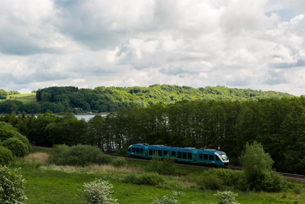 Arriva støtter miljøforskning hos DTU Arriva støtter miljøforskning hos DTU