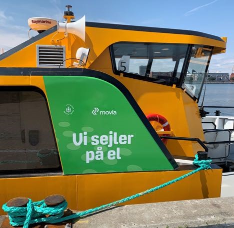 Kbenhavns frste el-havnebusser tager passagerer med ombord