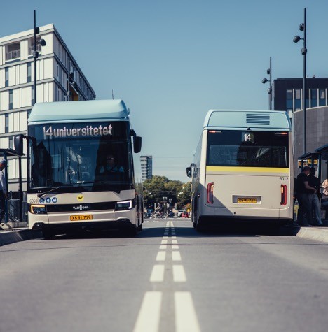 Bybusserne i Aalborg bner for frit flow - ind og ud gennem alle dre