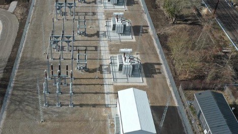 El-tog på Fyn får energi fra ny fordelingsstation i Marslev El-tog på Fyn får energi fra ny fordelingsstation i Marslev